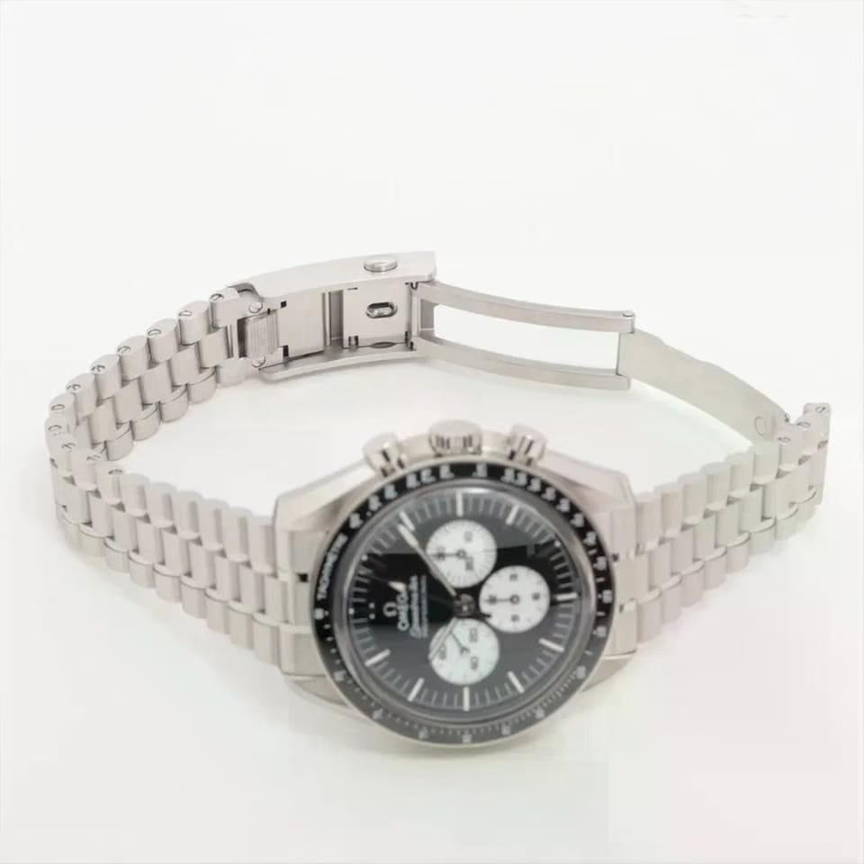 Omega Speedmaster Professional Moonwatch310.30.42.50.01.004 Manual Winding Steel Like New & Unworn