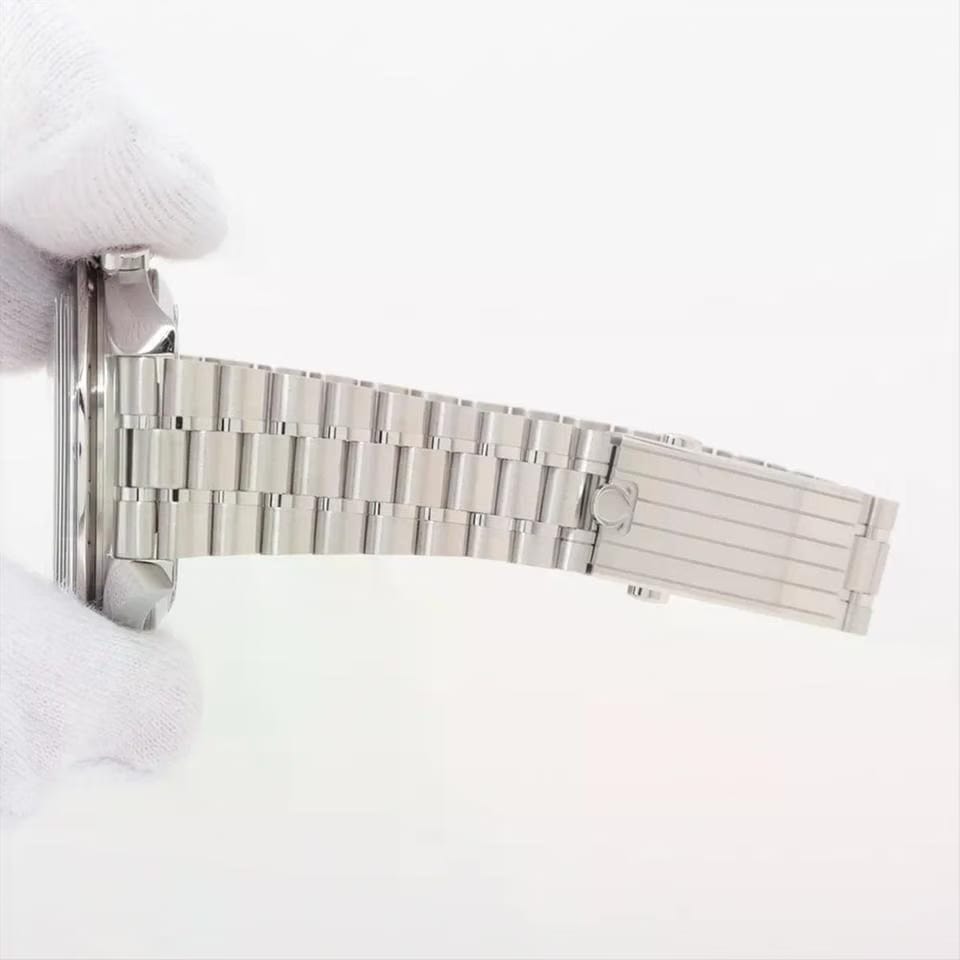 Omega Speedmaster Professional Moonwatch310.30.42.50.01.004 Manual Winding Steel Like New & Unworn