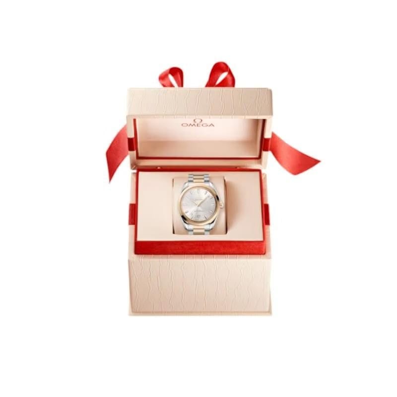 Omega Seamaster Aqua Terra Shades 38mm Steel and 18k Moonshine 220.20.38.20.02.002 Chronometer Date