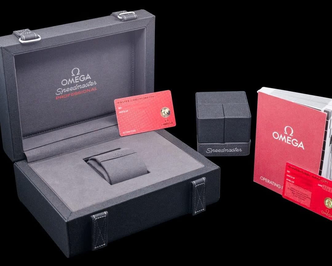 Omega Speedmaster Professional Moonwatch SS Black Dial 2026 UNWORN
