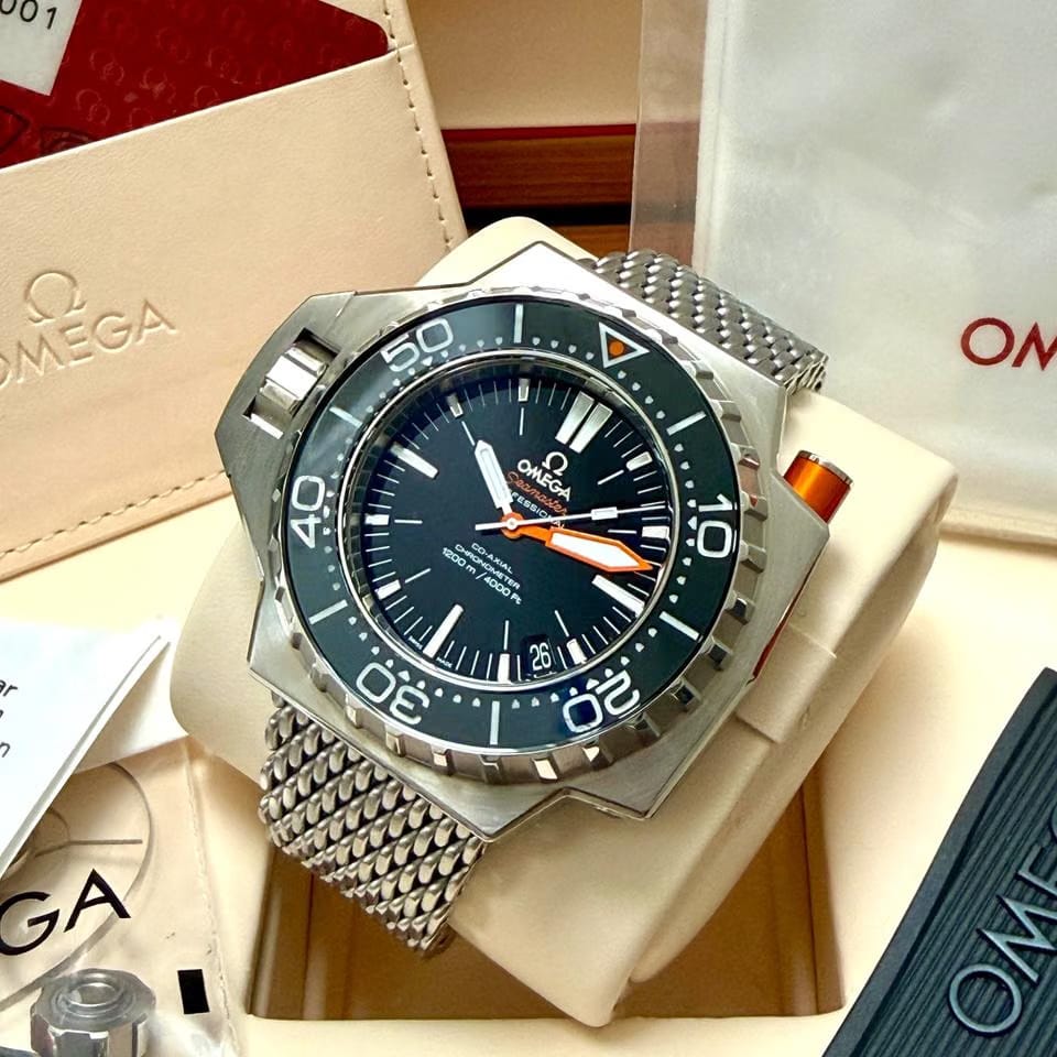 Omega Seamaster Plo Proffull set • Omega serviced 02/2026 • AS NEW !!