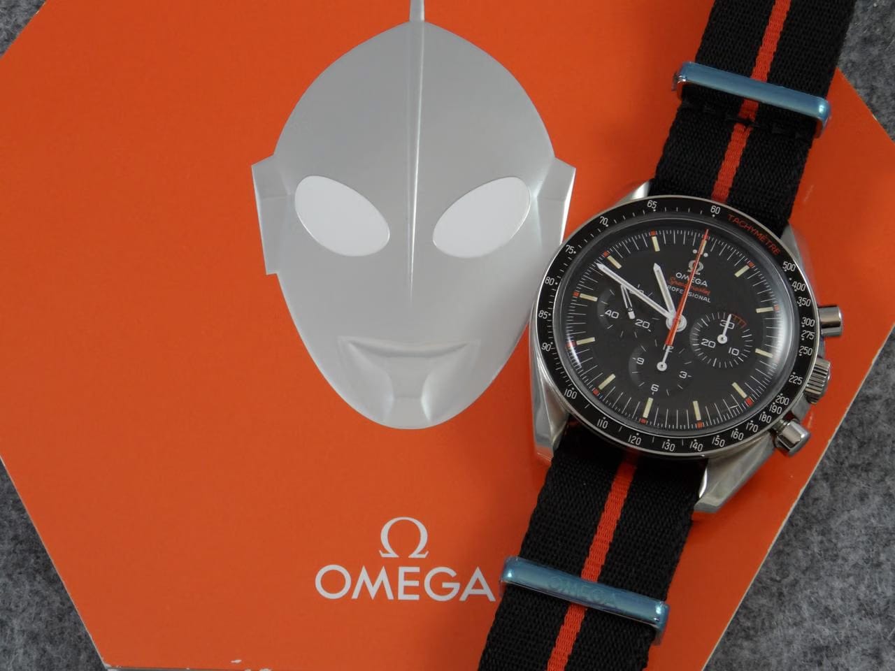 Omega Speedmaster Professional Moonwatch Speedy Tuesday Ultraman