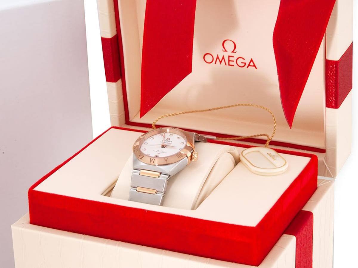 Omega Constellation Manhatten Co-Axial ø 29mm Stahl Roségold Silber Diamond B+P