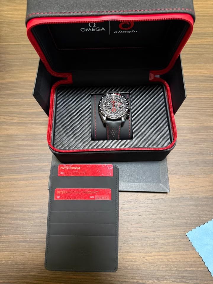 Omega Speedmaster Dark Side Of The Moon 'Alinghi' Full Set Alinghi