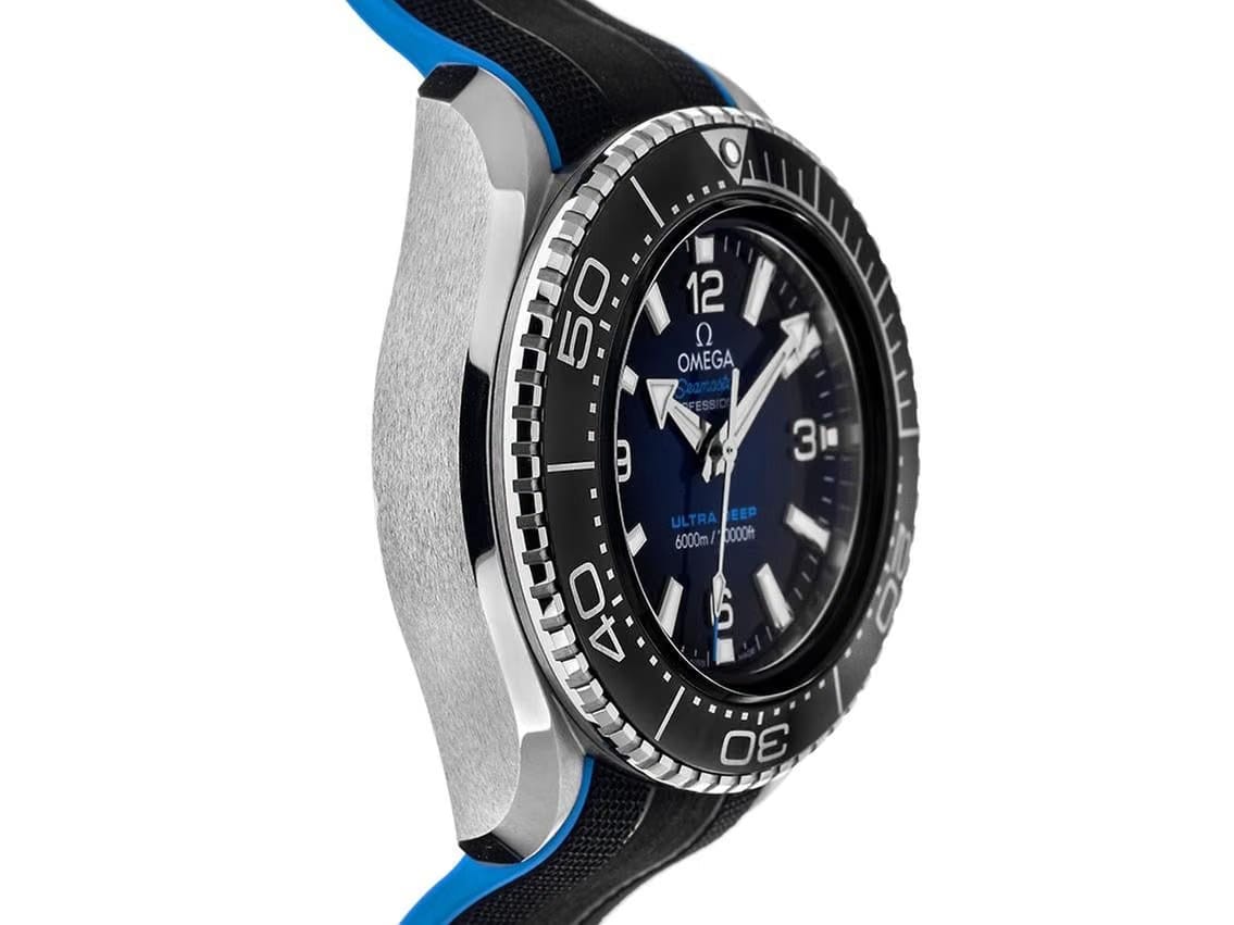 Omega Seamaster Ultra Deep 6000 MPlanet Ocean Ref.215.32.46.21.03.001 2023 Full Set Ungetragen Seamaster Planet Ocean Ultra Deep 6000 M Master Chronometer