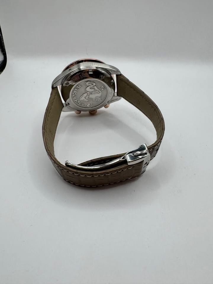 Omega Speedmaster38