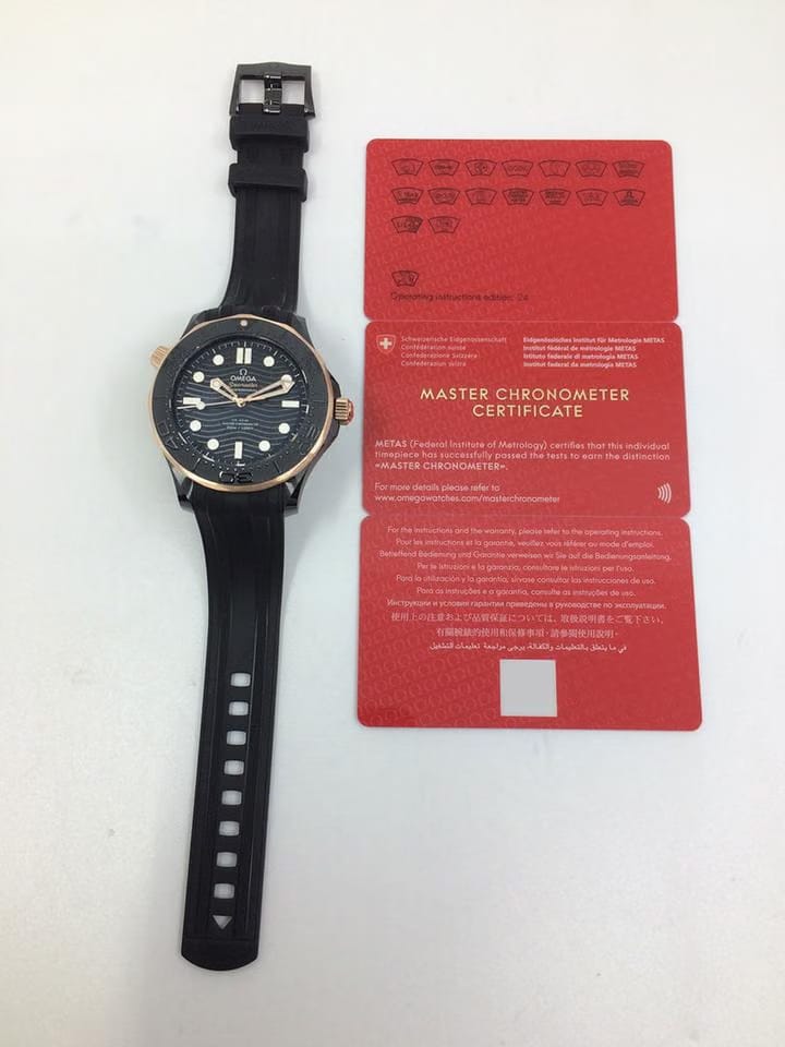 Omega Seamaster Diver 300 M43.5 mm otomatik saat 210.62.44.20.01.001