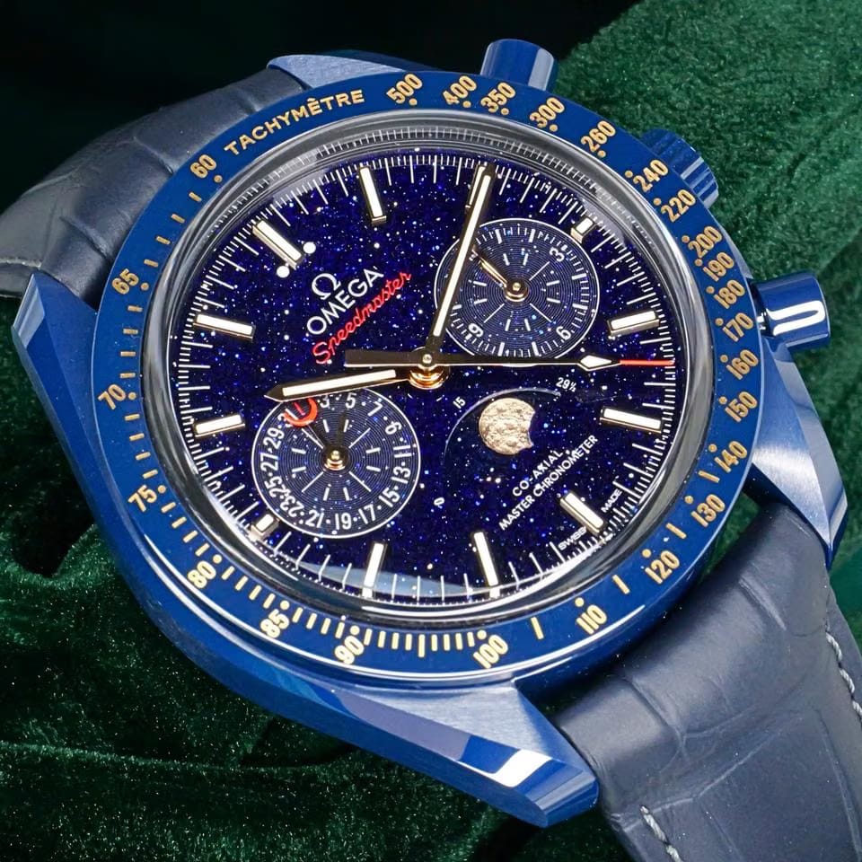 Omega Speedmaster Moonphase MINT COMPLETE SET Speedmaster Moonphase "Blue Side of the Moon" 304.93.44.52.03.002