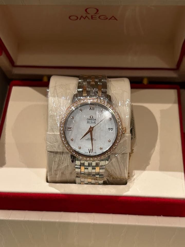 Omega De Ville Prestige Co-axial 2022 - Like New - Full Set