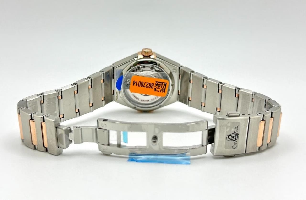 Omega Constellation NEW Omega Constellation 131.25.29.20.63.001 Diamonds 18 K Gold Steel Box Paper
