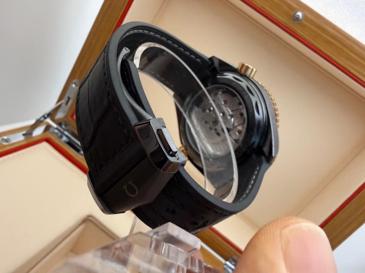 Omega Seamaster Planet Ocean Mint. Ceramic sedna gold. Collectors watch.