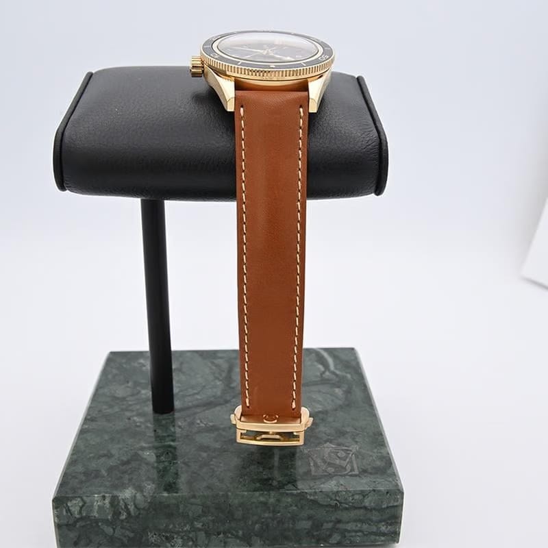 Omega Seamaster 300 Master Co-Axial 41mm Yellow Gold 233.62.41.21.01.001 Full Set