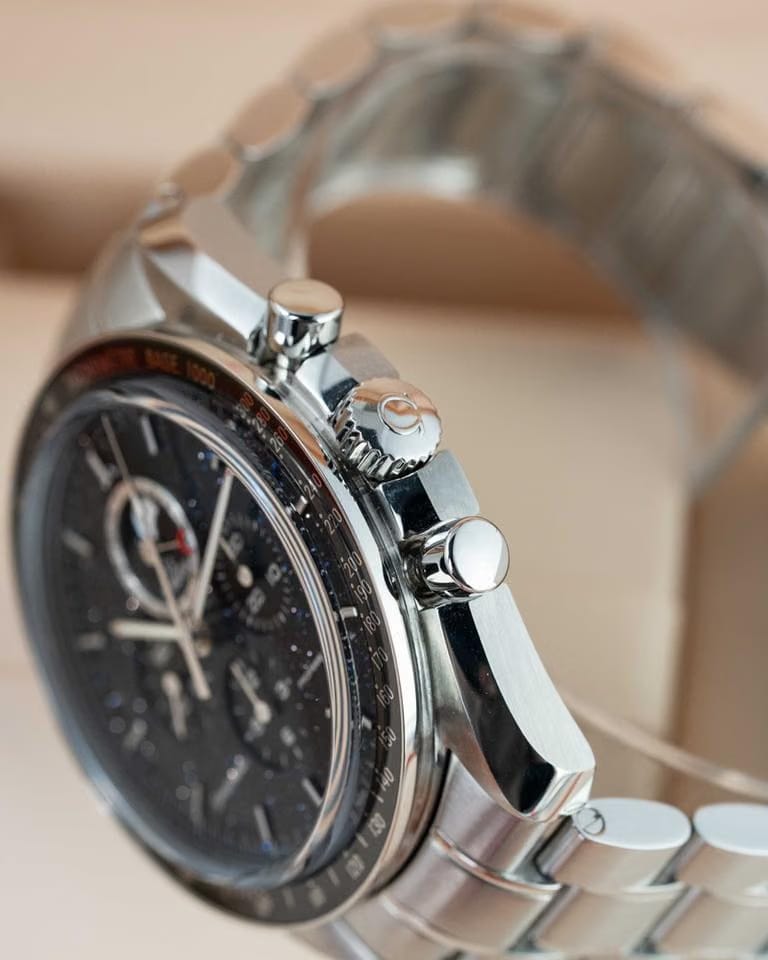 Omega Speedmaster Moonphase311.30.44.32.01.001 - 2020