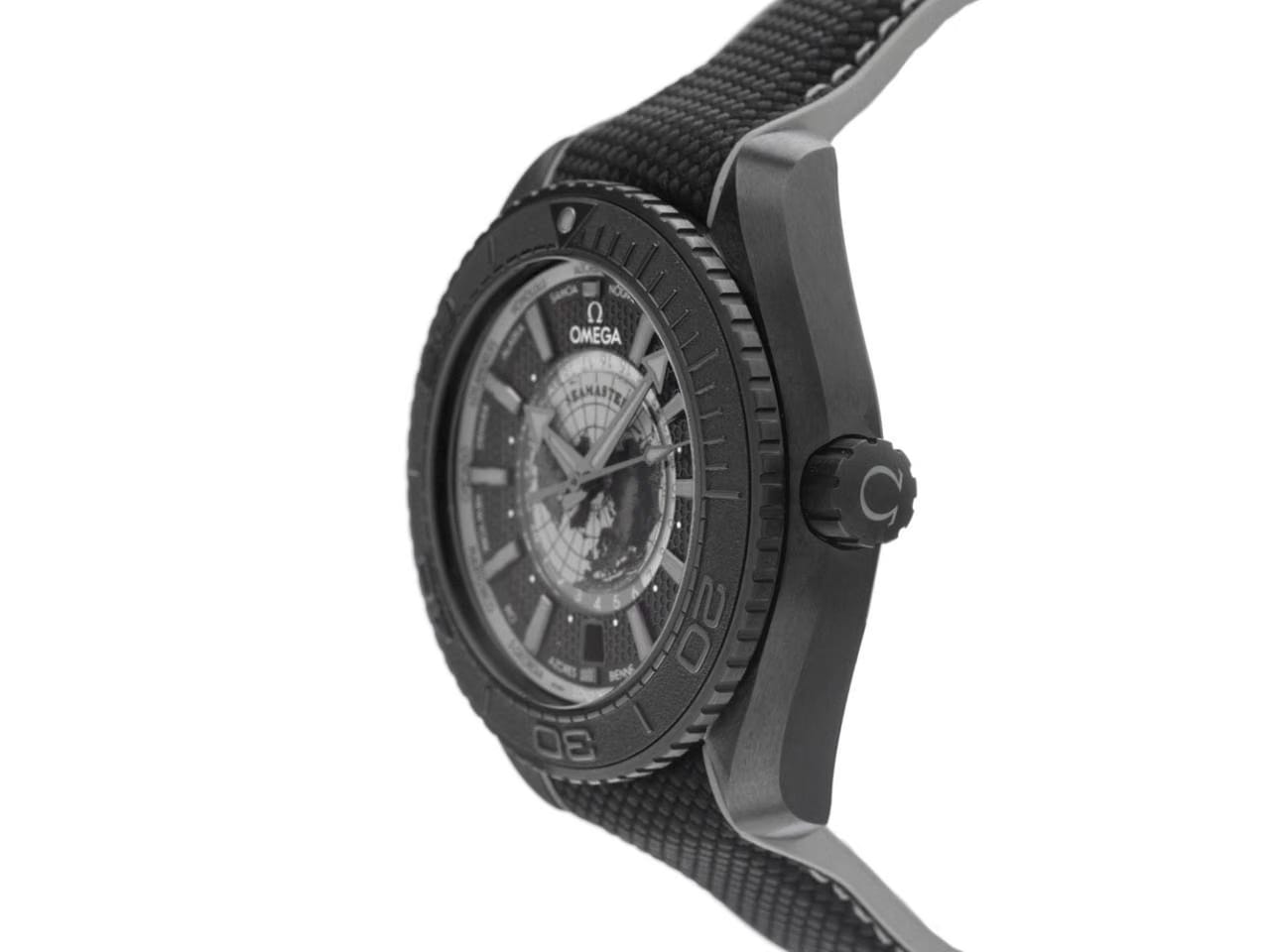 Omega Seamaster Planet Ocean Worldtimer600 M Ref.215.92.46.22.01.007 2026 Full Set Ungetragen Seamaster Planet Ocean 600 M Deep Black Worldtimer Keramic Kautschuk Faltschließe