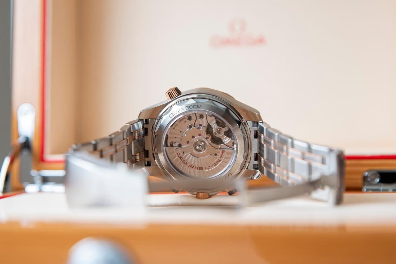 Omega Seamaster Diver 300 MChronometer Chronograph Master Volledige set in (vrijwel) nieuwstaat