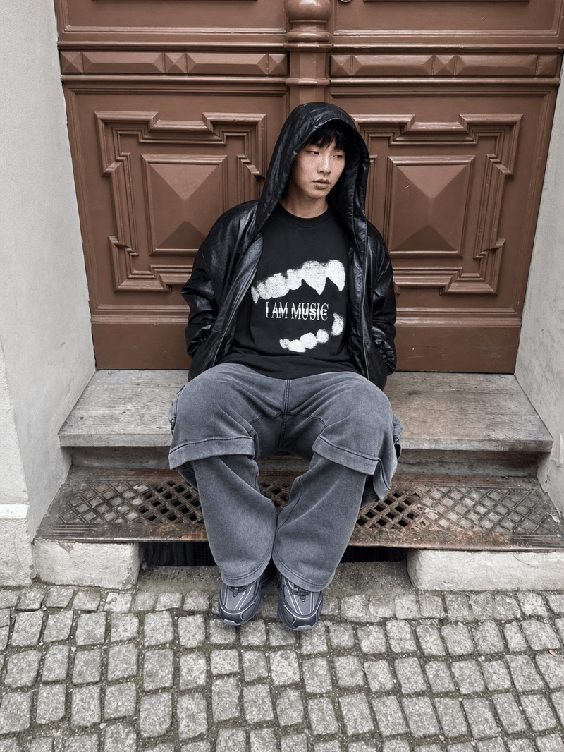Carti - IAMMUSIC V2 (Black)