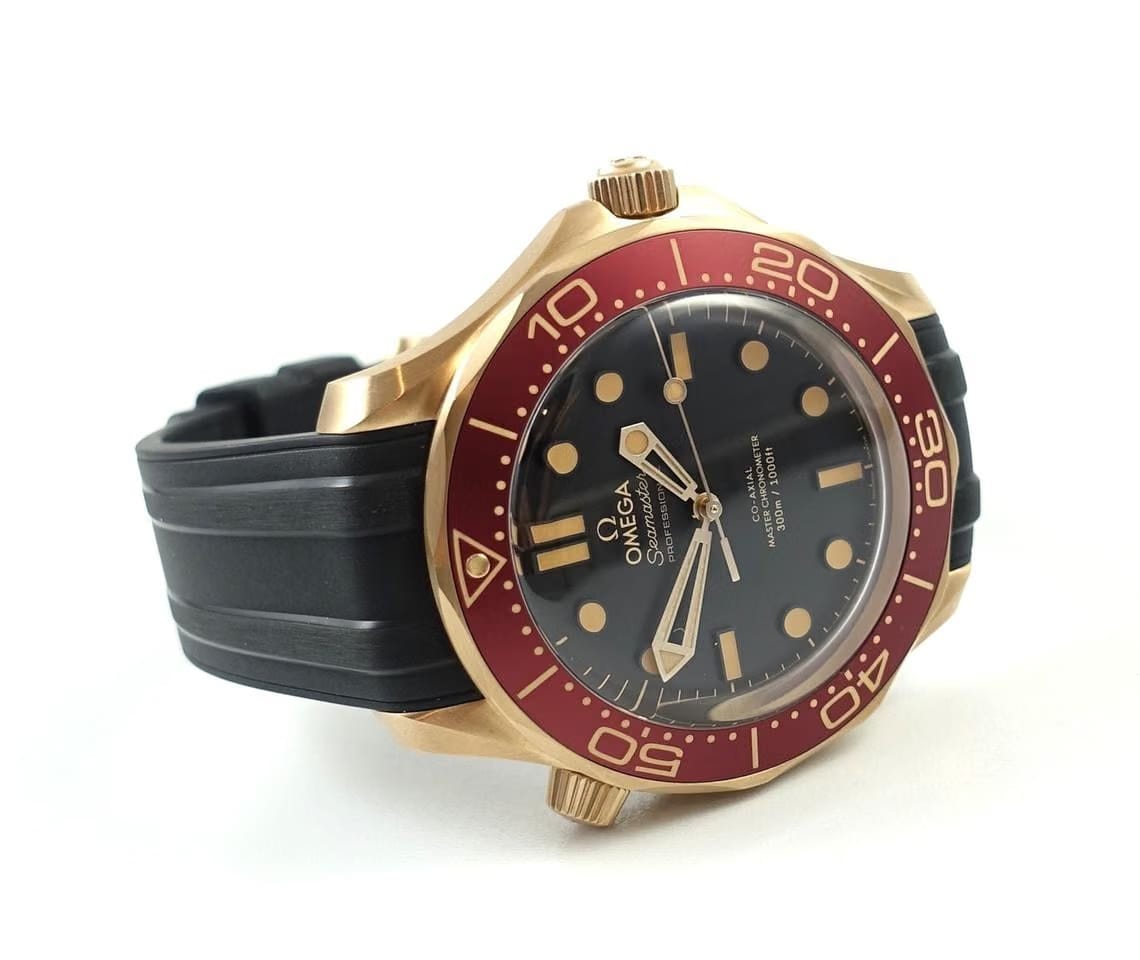 Omega Seamaster Diver 300 MBronze-Gold 42 MM New Watch with Box and Papers