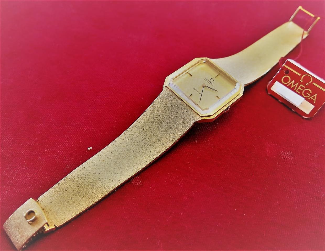 Omega Genève