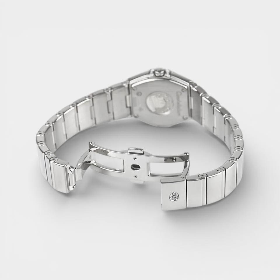 Omega Constellation Quartz White gold / 24 mm / Box&Papers / 123.55.24.60.55.014