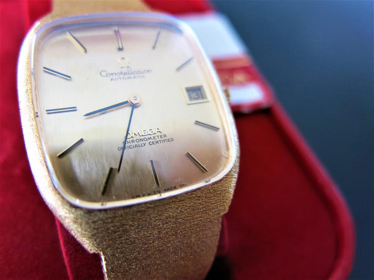 Omega Constellationautomatic chronometer