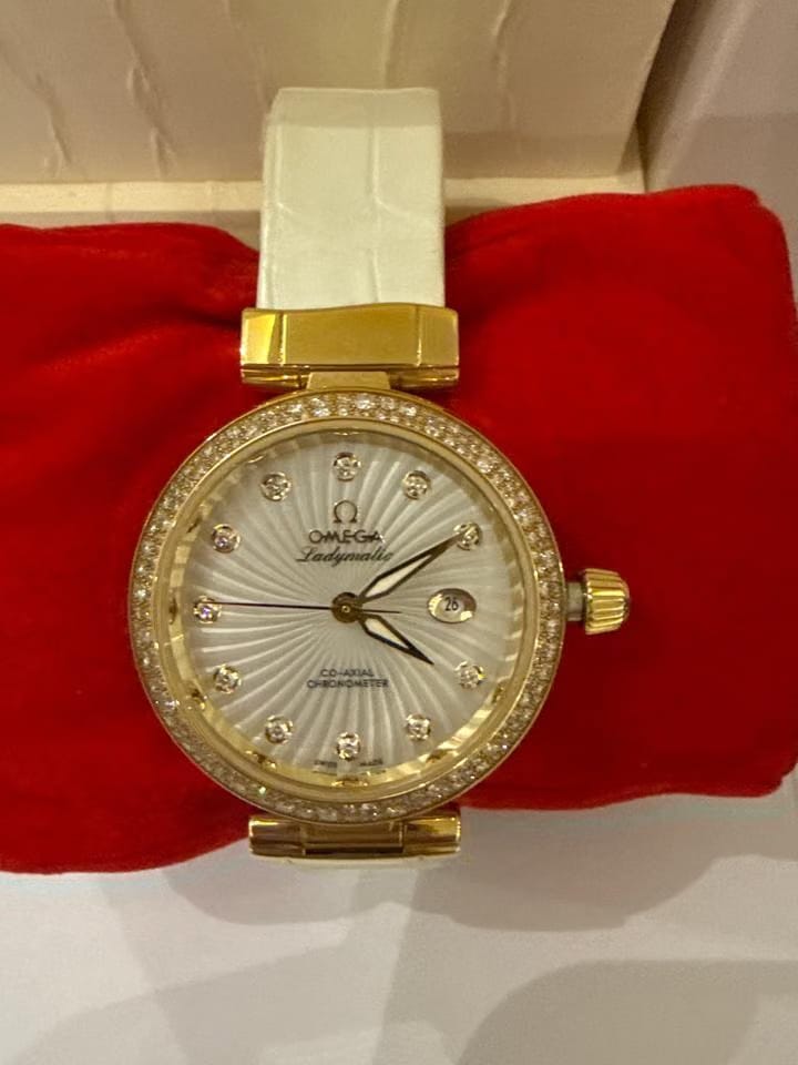 Omega De Ville Ladymatic425.68.34.20.55.002