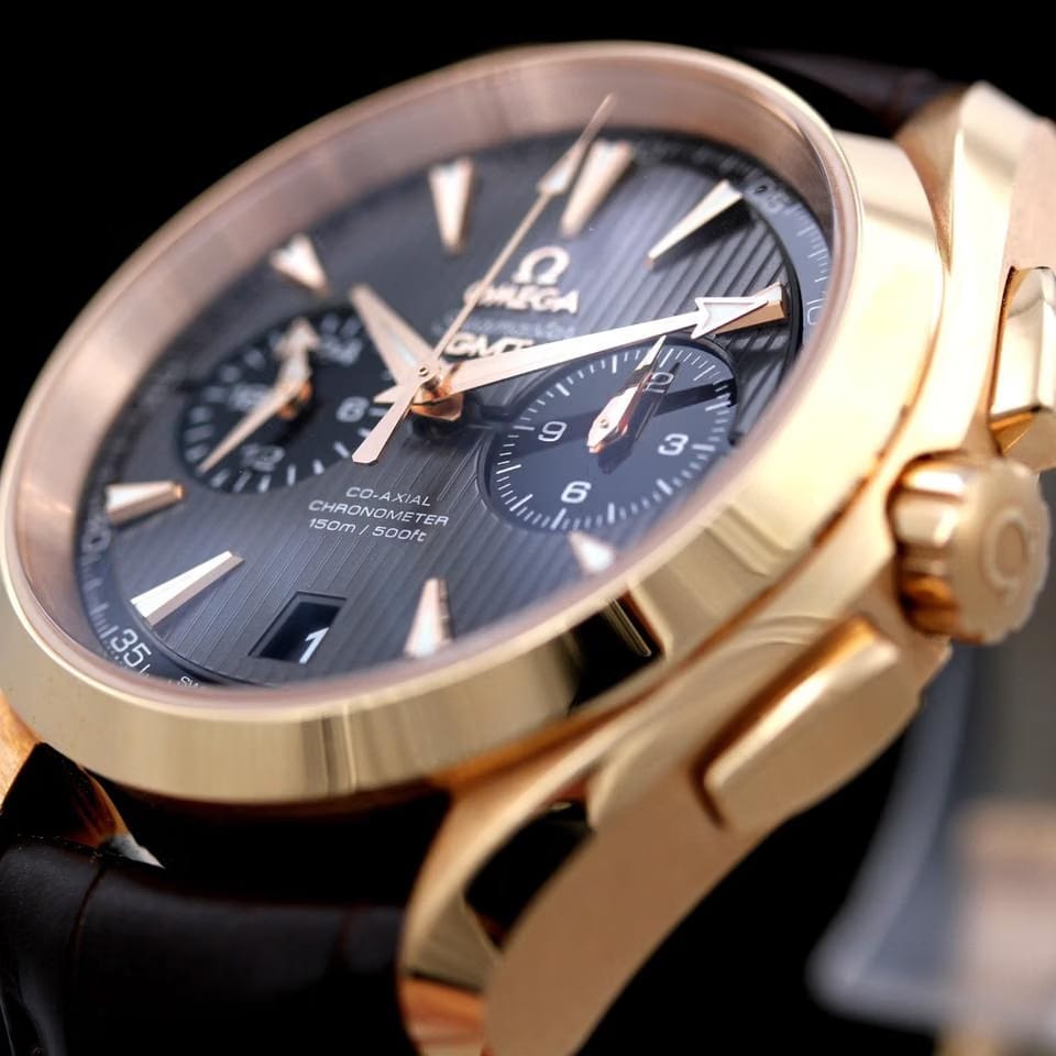 Omega Seamaster Aqua Terra43mm Rotgold Ref. 231.53.43.52.06.001 B+P
