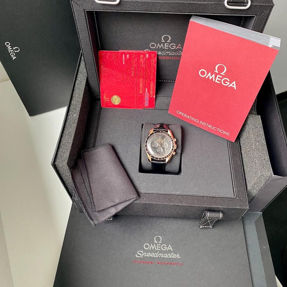 Omega Speedmaster Professional Moonwatch Co-Axial Master Chronometer | 310.63.42.50.01.001 | Box & Papers | 99% | NEW | Rose Gold