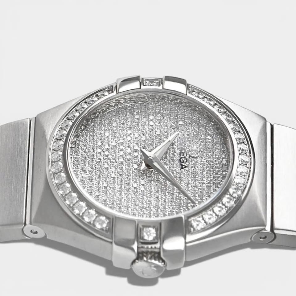 Omega Constellation Quartz White gold / 27 mm / Box&Papers / 123.55.27.60.99.001