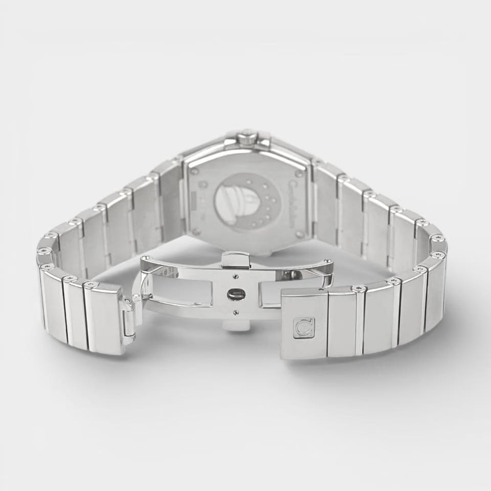 Omega Constellation Quartz White gold / 27 mm / Box&Papers / 123.55.27.60.99.001