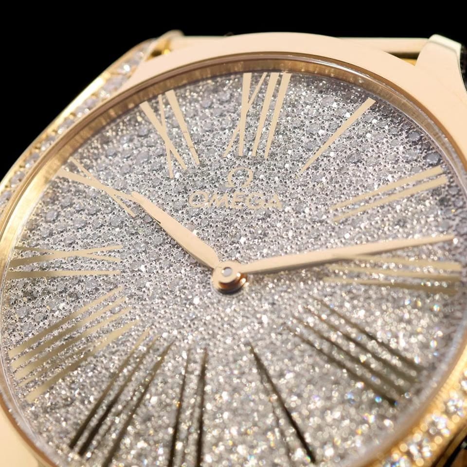 Omega De Ville Trésor36mm Moonshine‑Gold Snow-Setting 768 Diamanten Ref. 428.55.36.60.99.002 B+P