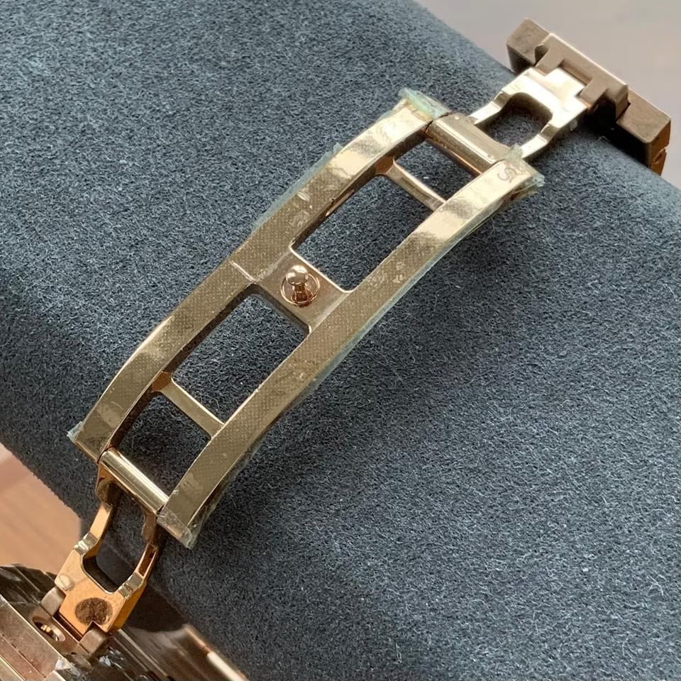 Omega Constellation39 mm 18 K Sedna Gold ‘Rose Gold’ Full Set