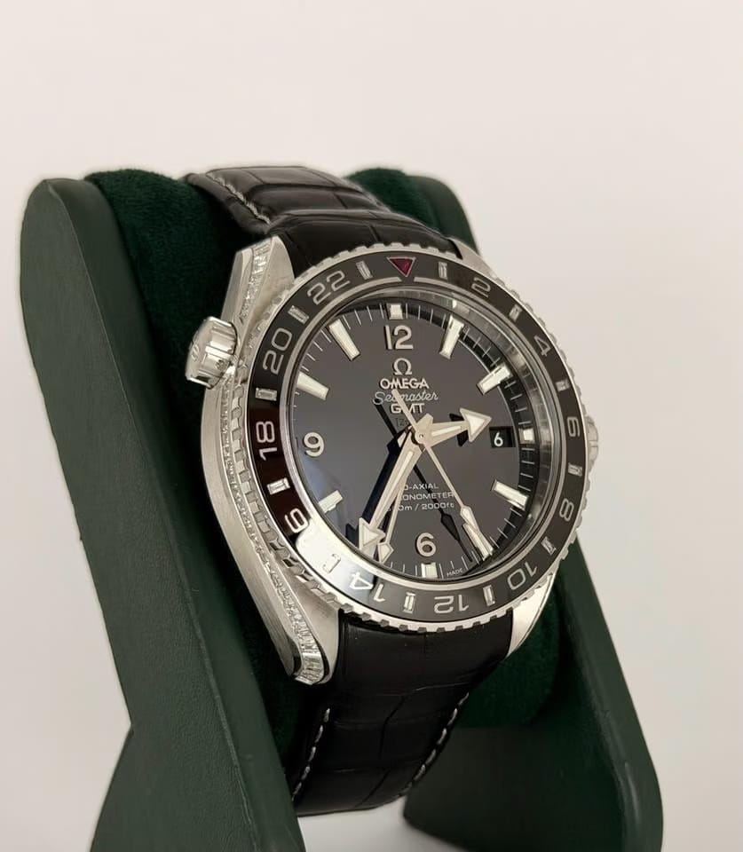 Omega Seamaster Planet Ocean600 M Co-axial Gmt Limited Edition Abu Dhabi Box Accesories and Omega Archive