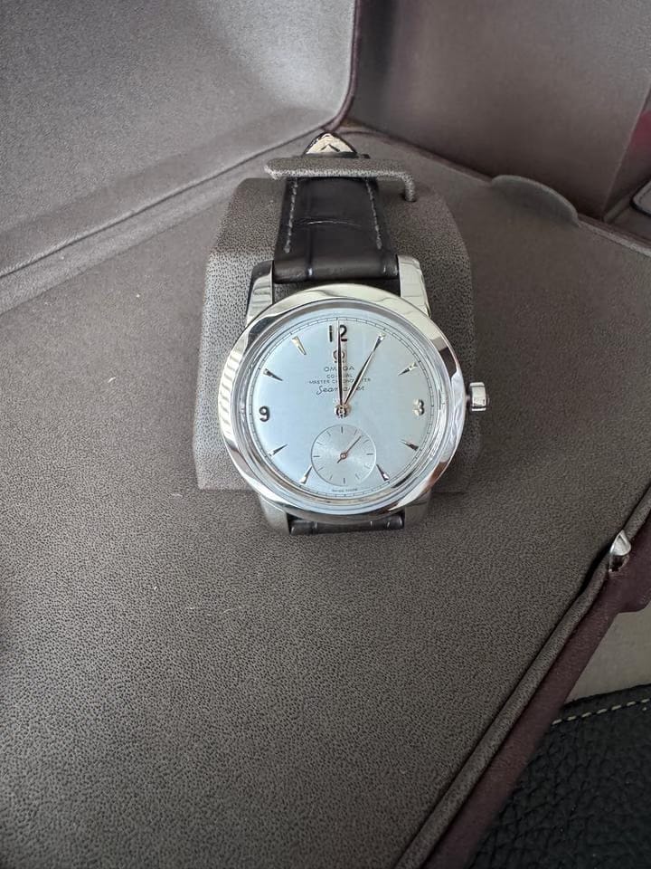 Omega Seamaster 1948 Platinum 38 mm platinum on leather strap Limited Edition timepiece