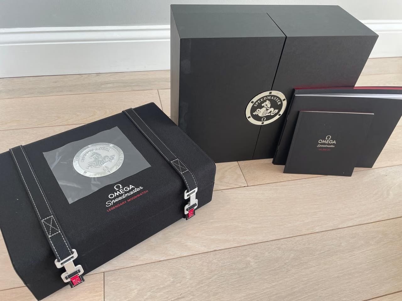 Omega Speedmaster Professional Moonwatch Meteorite 321 Omega speedmaster calibre 321 platinum