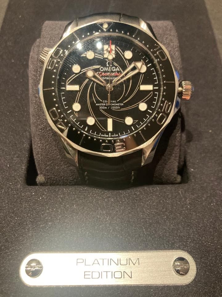 Omega Seamaster Diver 300 MJames Bond 007 Platin 50 Stück