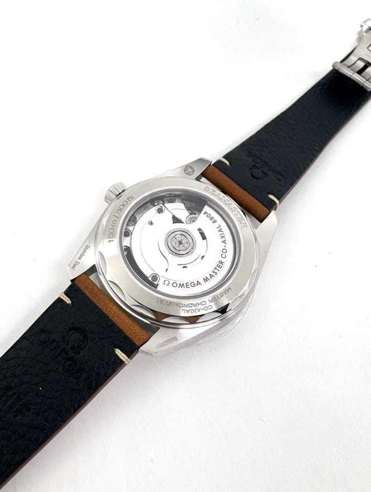 Omega Co-axial Master Chronometer Small Seconds 235.12.38.20.13.001 Full set
