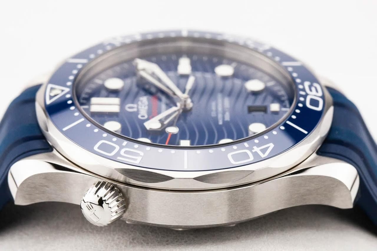 Omega Seamaster 300 Blue 42mm 210.32.42.20.03.001