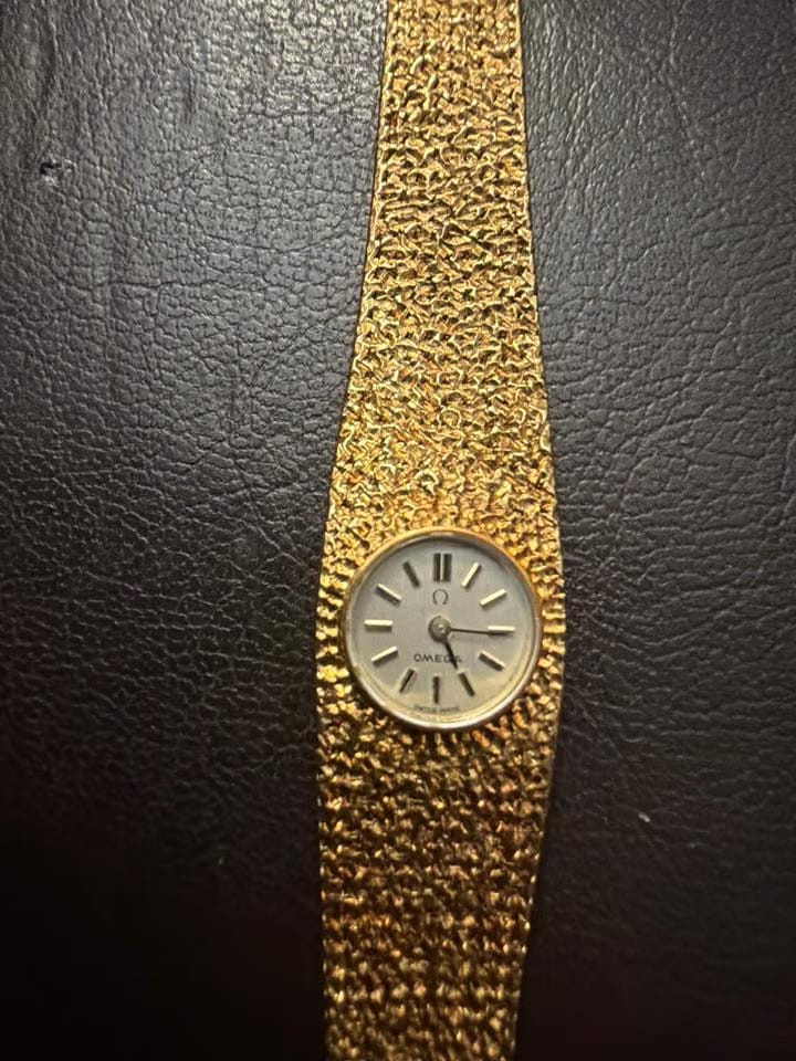 Omega Quartz 1969 ultra rare Gold