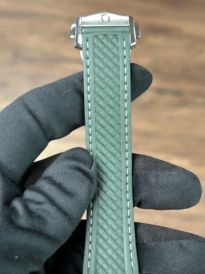 Omega Terra 150m Co‑axial Master Chronometer Aqua