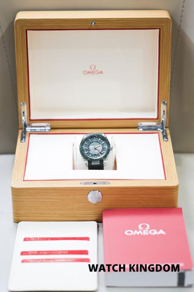 Omega Terra 150m Co‑axial Master Chronometer Aqua Terra 150m Co‑axial Master Chronometer Aqua Full set