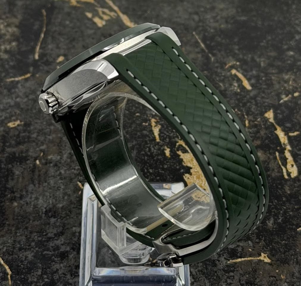 Omega New 2026 - Seamaster Aqua Terra 150 M 43 mm - Worldtimer - Green