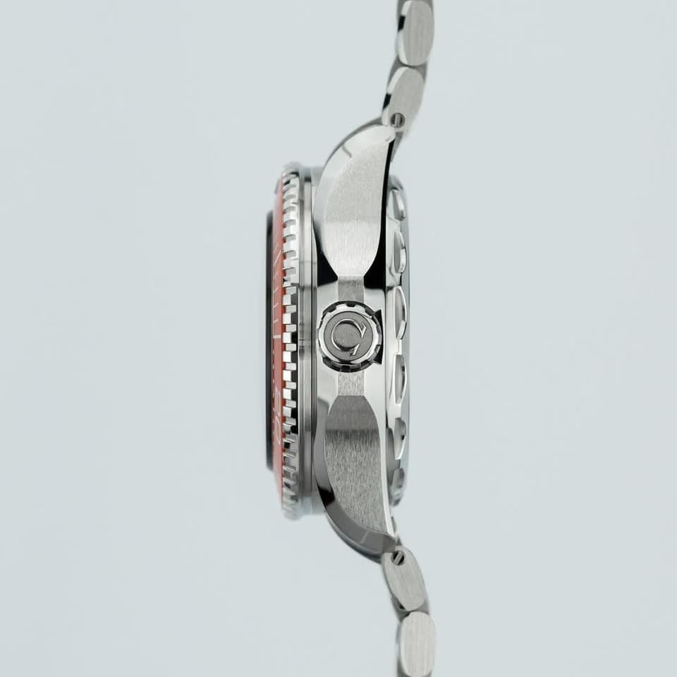 Omega Seamaster Planet Ocean Ultra Deep 6000 M O-Megasteel - The Pinnacle of Deep-Sea Exploration