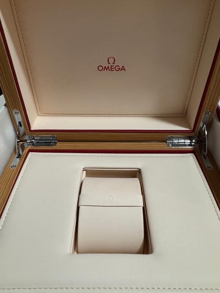 Omega Speedmaster Moonphase Limited edition dual moonphase in meteorite full papers