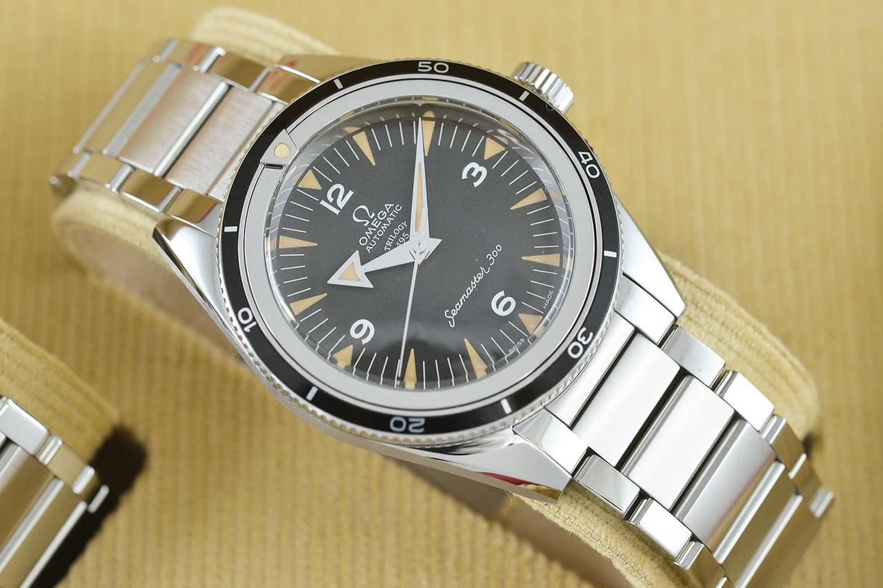 Omega300 Automatic Steel Like New & Unworn