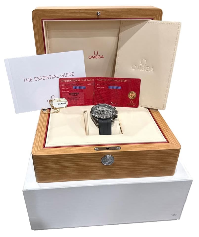 Omega Speedmaster NEW 2025 PAPERS Omega Speedmaster Dark Side Of The Moon 310.92.44.50.06.002 BOX