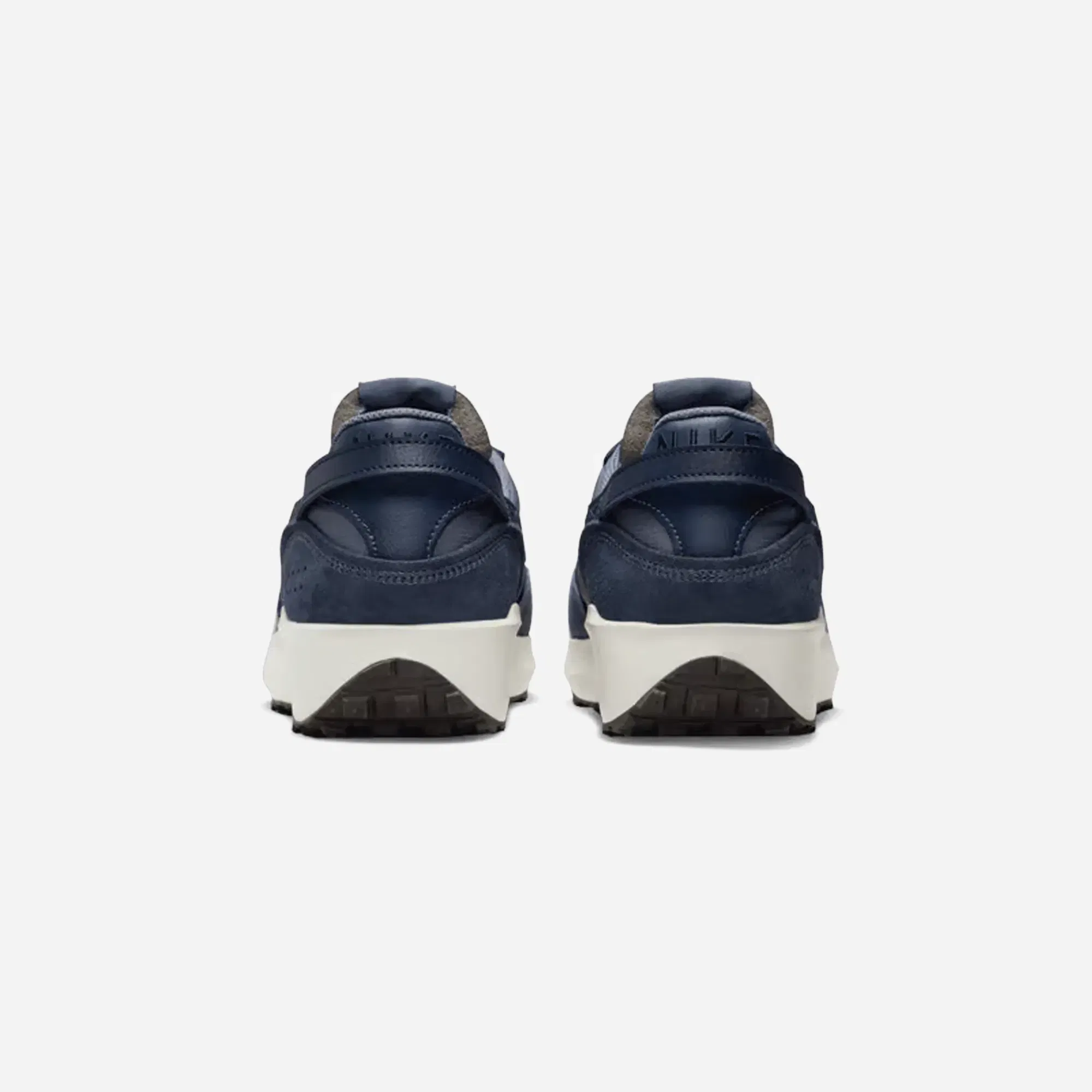 Nike Waffle Debut SE Light Carbon Obsidian