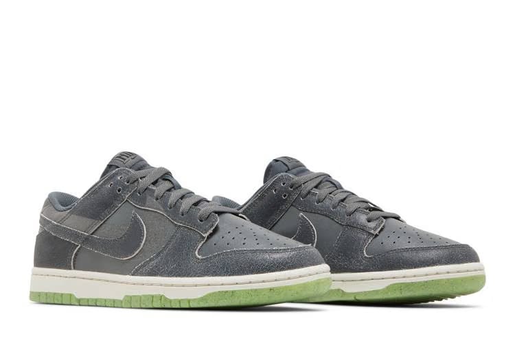 Nike Dunk Low Halloween