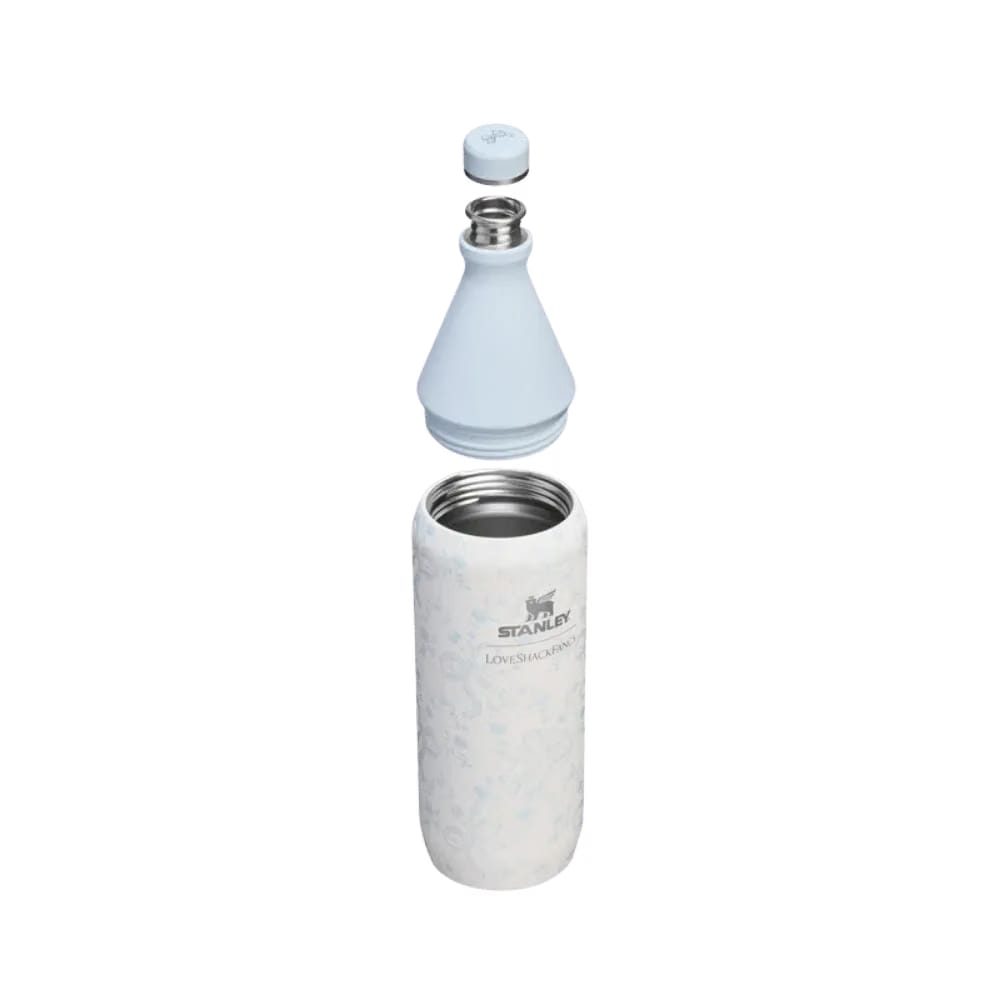 Stanley Stanley 1913 x LoveShackFancy Holiday All Day Slim Bottle | 34 OZ Coquette Bow Winter Ice Coquette Bow Winter Ice