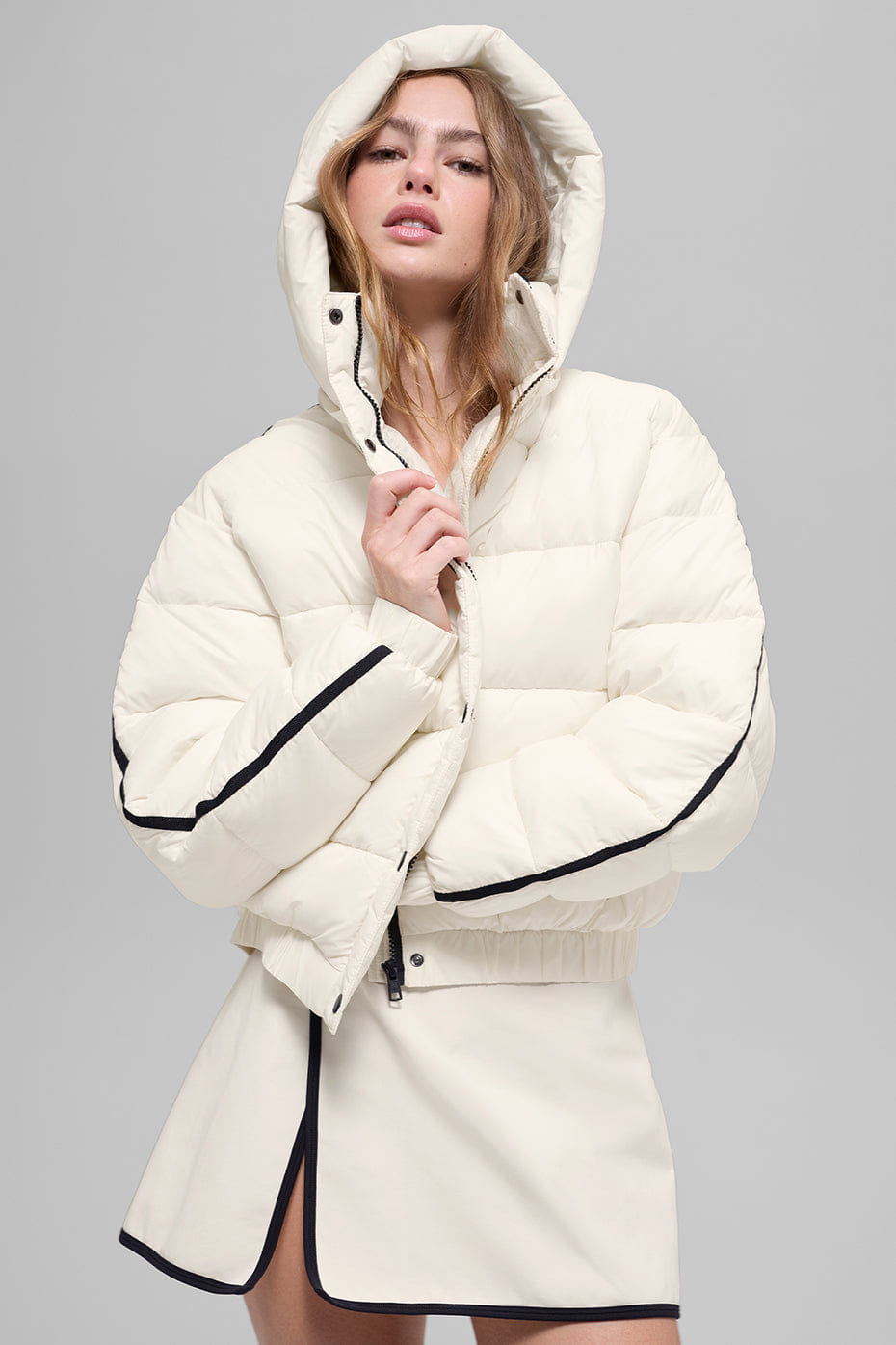 Alo Yoga Aspen Love Puffer Jacket - Ivory