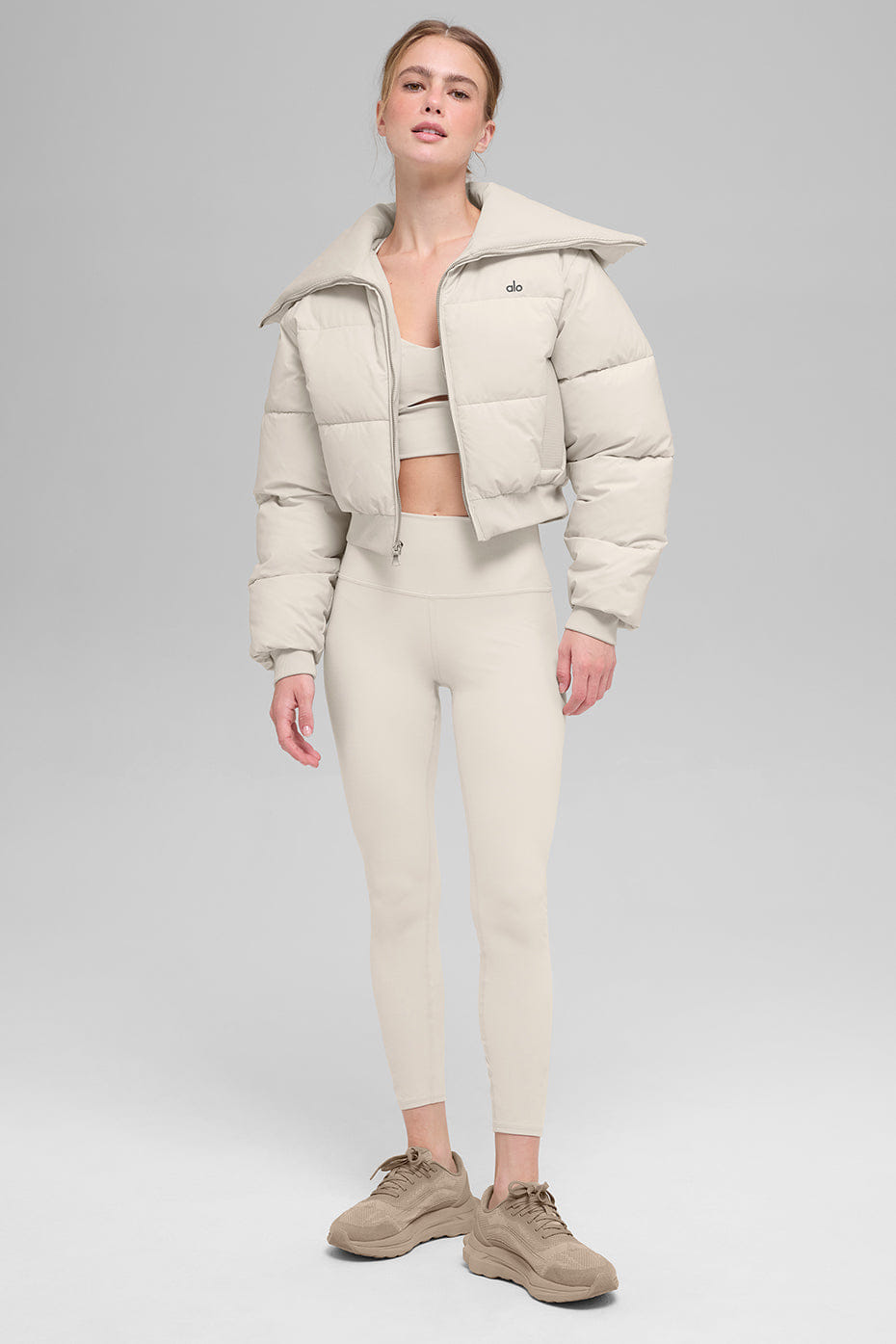 Alo Yoga Captivate Puffer - Bone